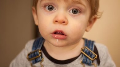 علت ریزش آب دهان