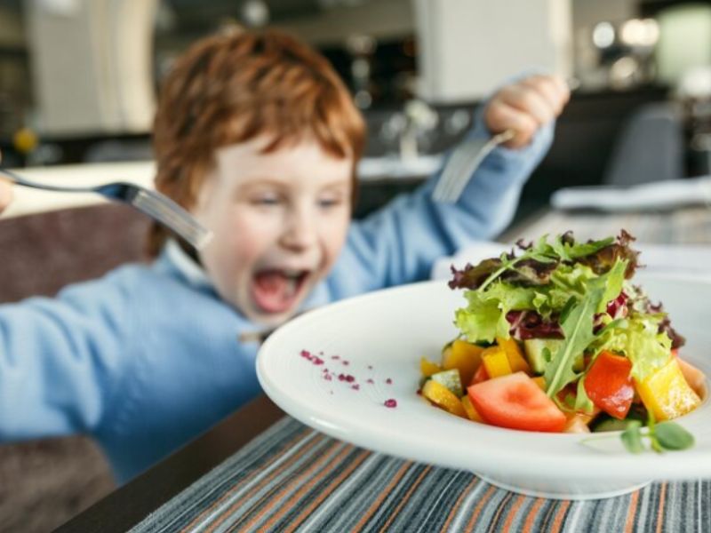 تغذیه کودک بیش فعال